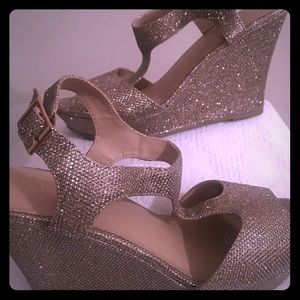 Brash Sparkly Sandals 8 1/2 Shoes